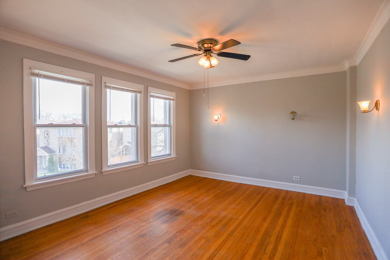 4943 W Belle Plaine Ave #2A - Photo 2 of 12