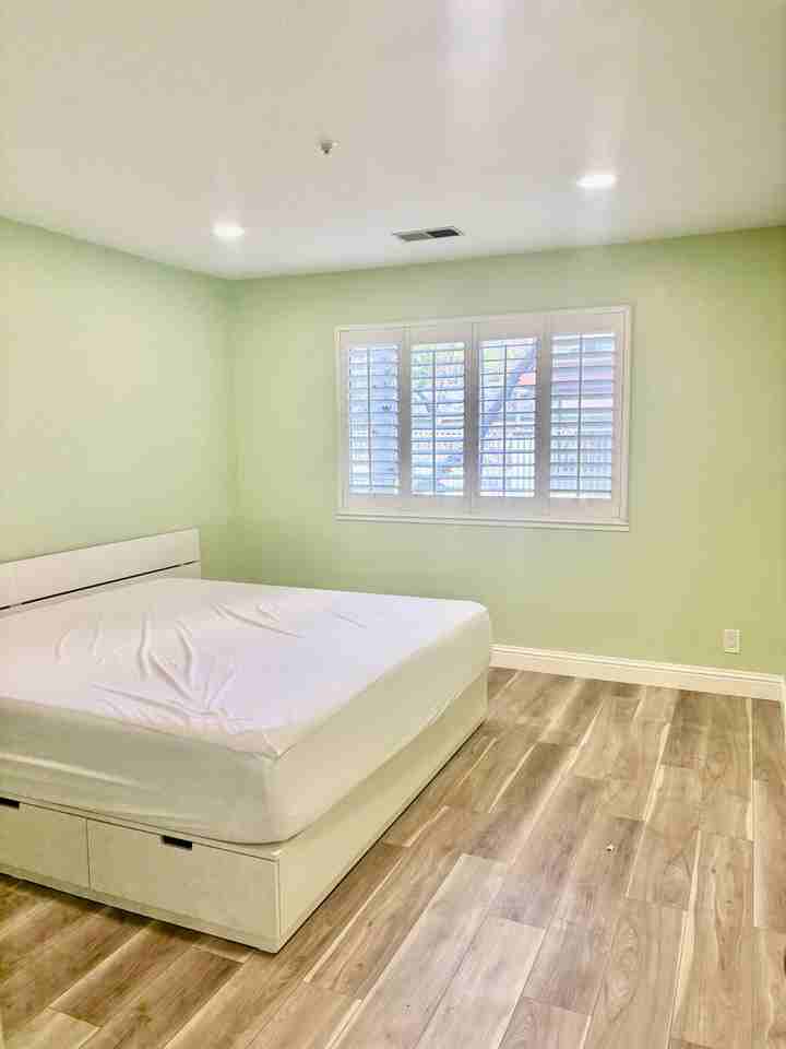 1310 Walden Rd #6 - Photo 6 of 19