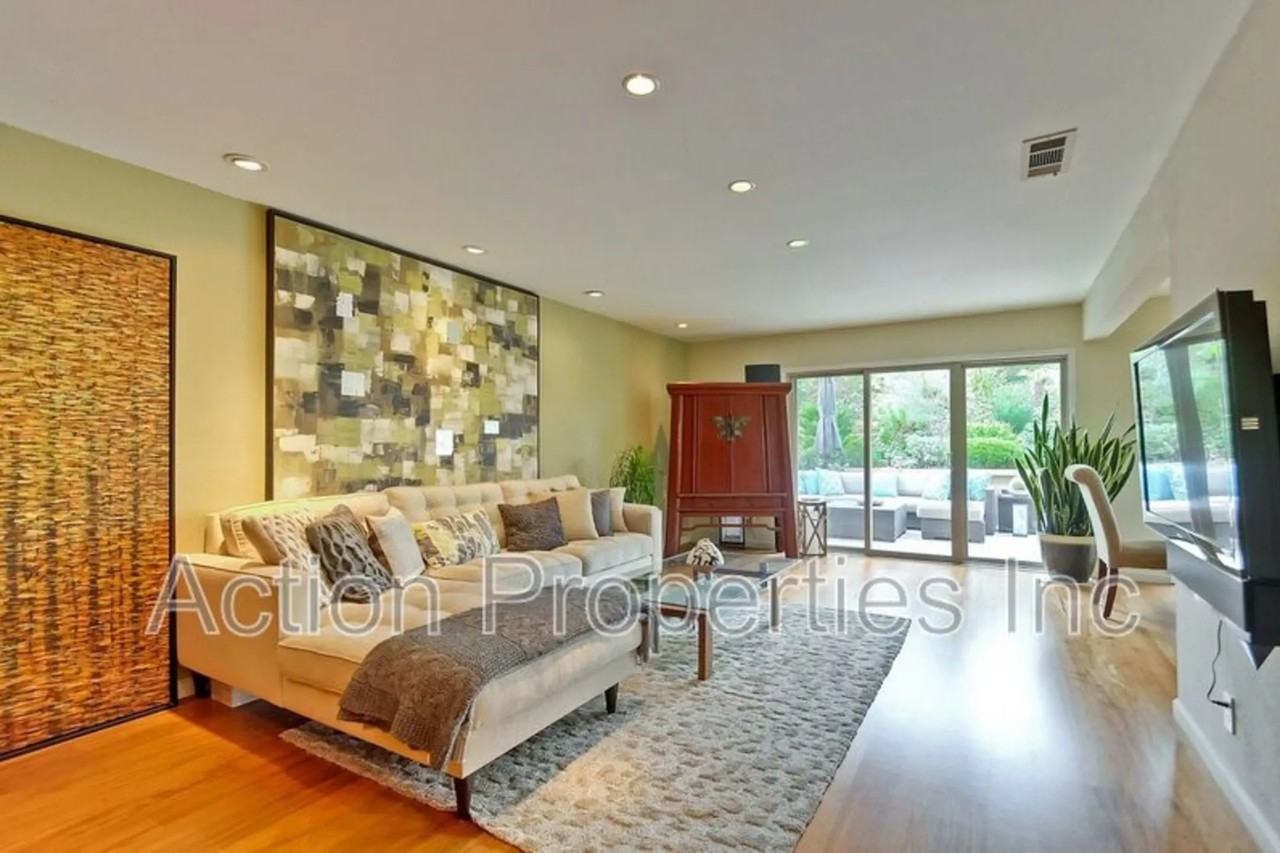 15 Chicory Ln - Photo 3 of 27