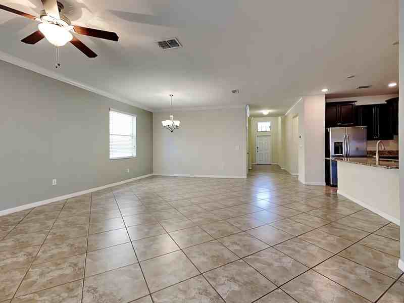 11020 Whittney Chase Dr - Photo 5 of 22