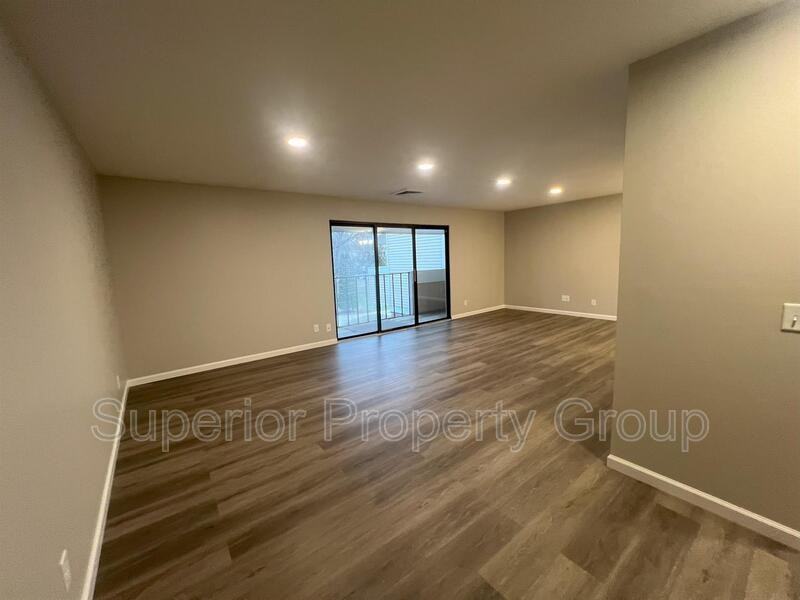 5554 Century Ave #3 - Photo 3 of 32