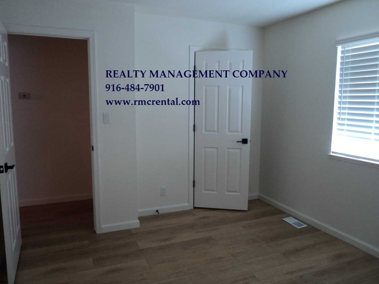 9025 Montoya St #3 - Photo 7 of 9