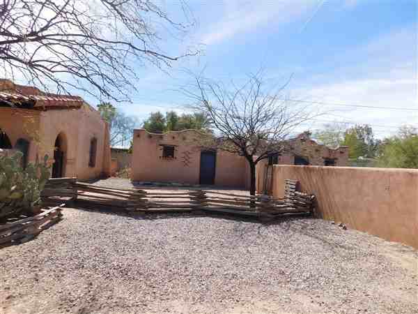 4956 E Rosewood St - Photo 2 of 26