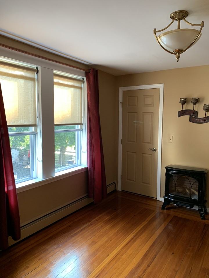 18 Union St #2 - Photo 3 of 23
