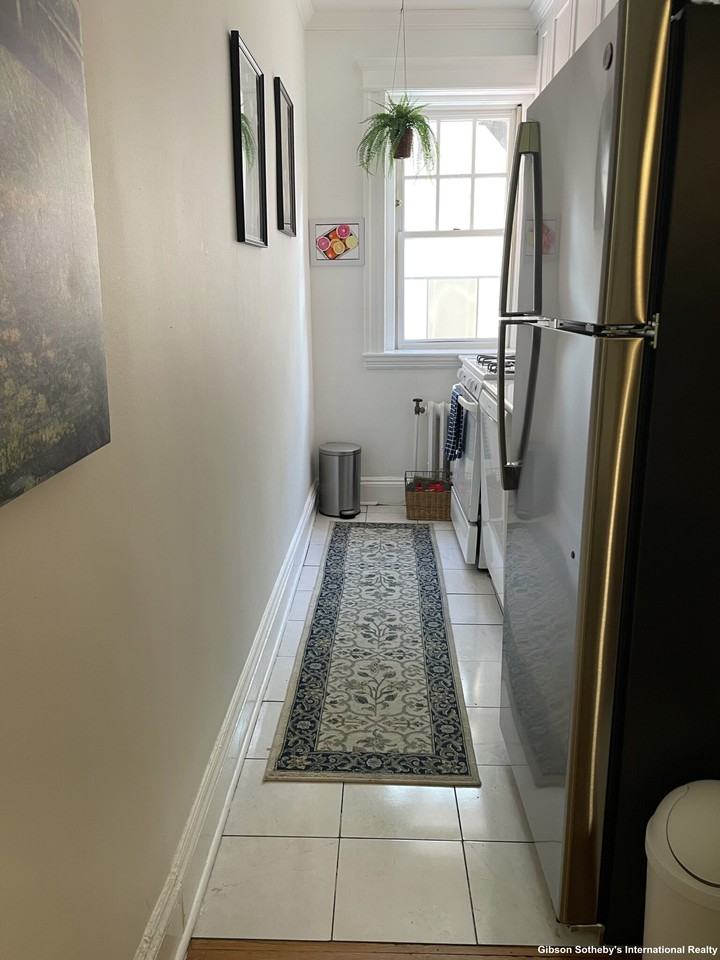 848 Massachusetts Ave #3 - Photo 4 of 11