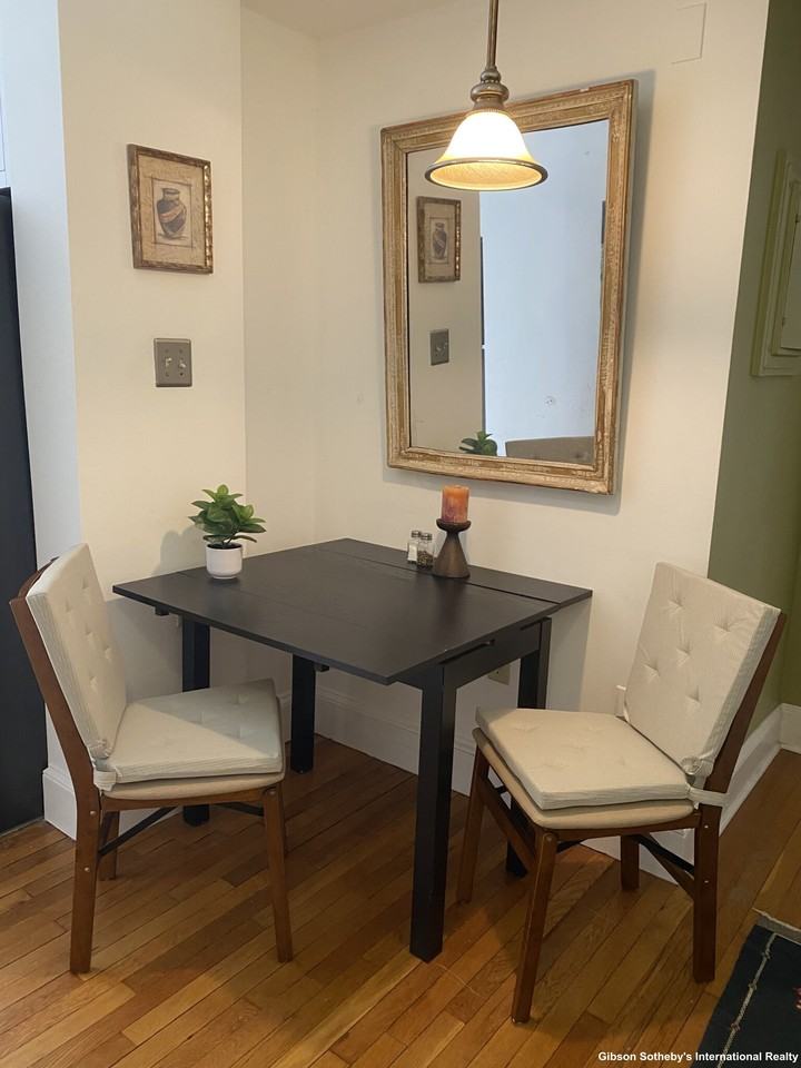 848 Massachusetts Ave #3 - Photo 6 of 11