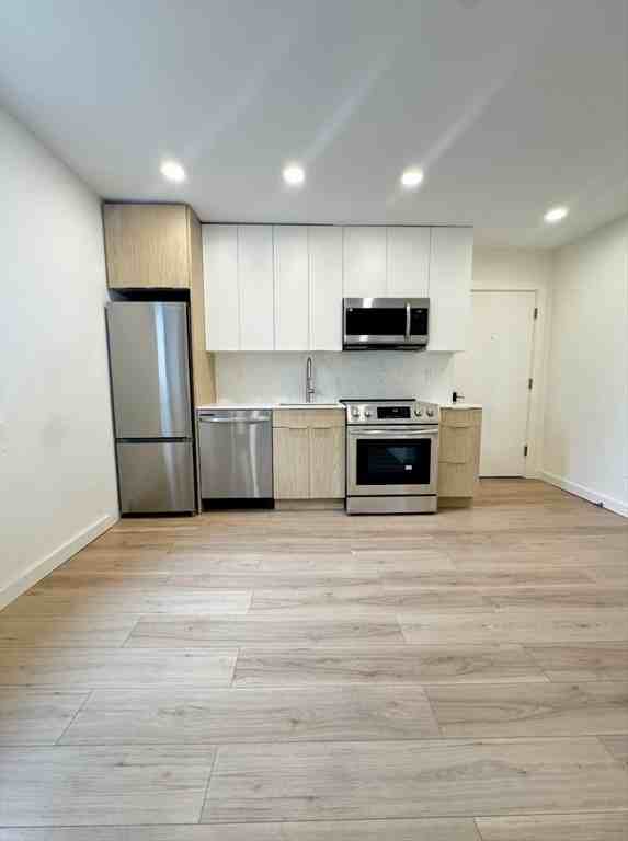 11 Parker Hill Ave #9