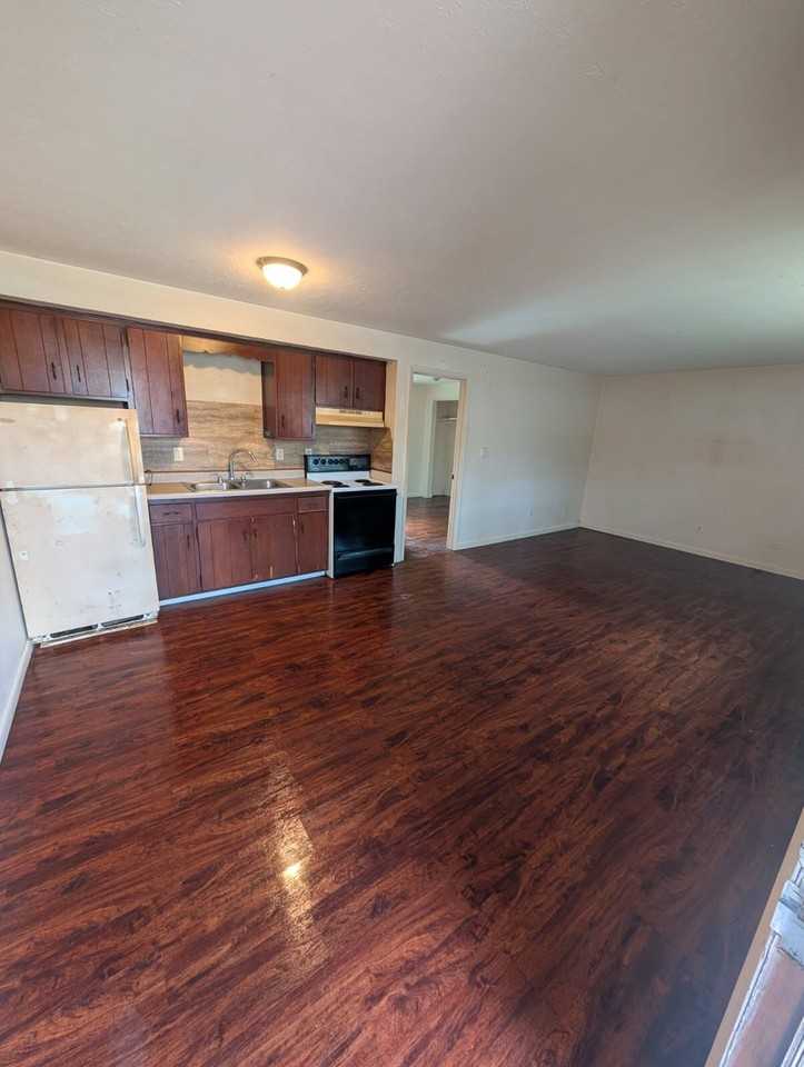 2660 Boggs Road - Photo 2 of 6