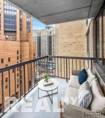 E 34th St #905 - Photo 4 of 6