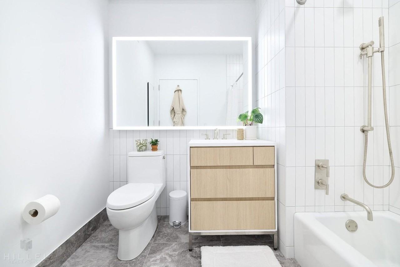 President St #221 - Photo 7 of 14