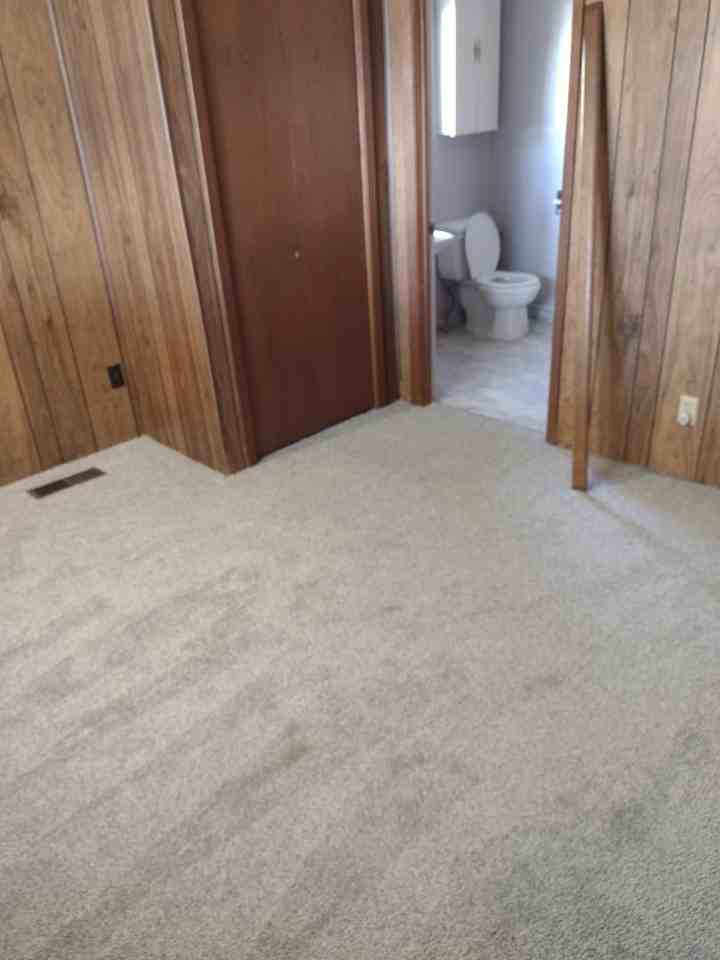 2620 E 2nd Ave - Photo 5 of 12