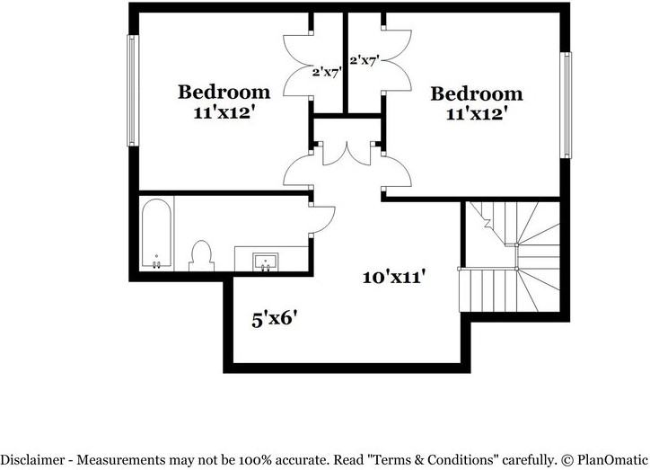 13 E Field St - Photo 3 of 17
