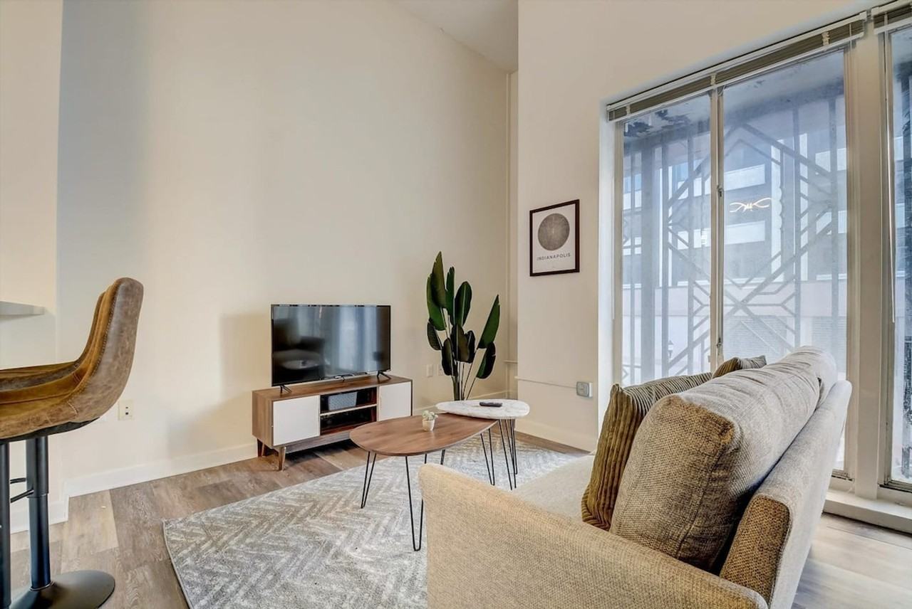 50 North Illinois Street - Photo 2 of 35