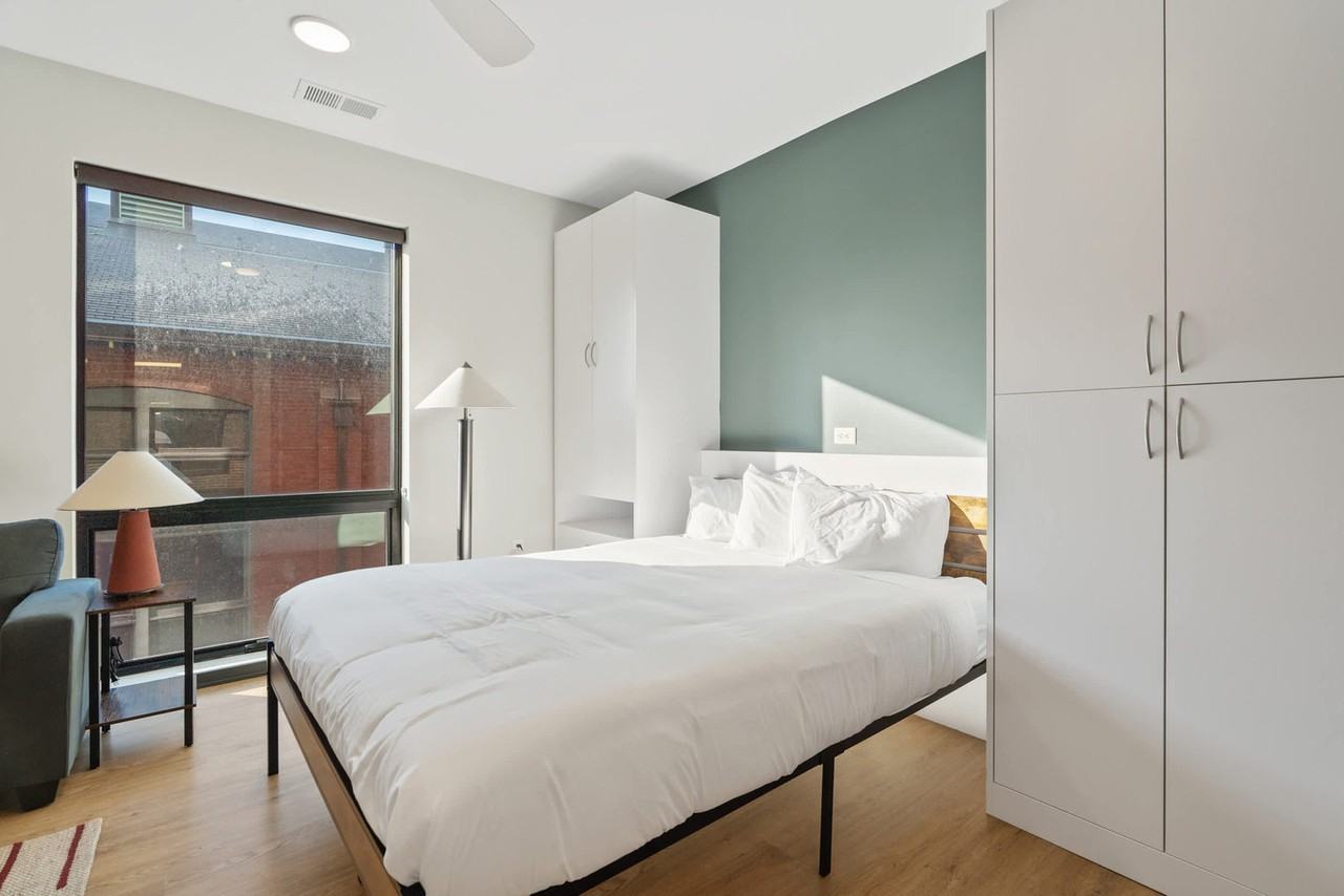 E Michigan St #1032103P - Photo 2 of 15