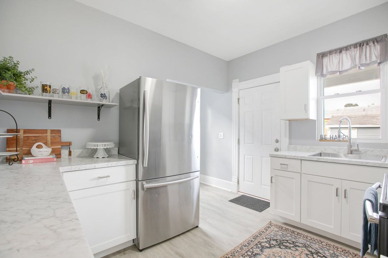 123 N Notre Dame Ave #1037674P - Photo 2 of 26