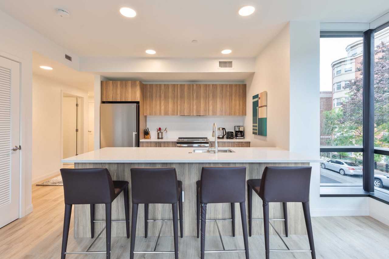 60 Kilmarnock St #1039270P - Photo 5 of 43