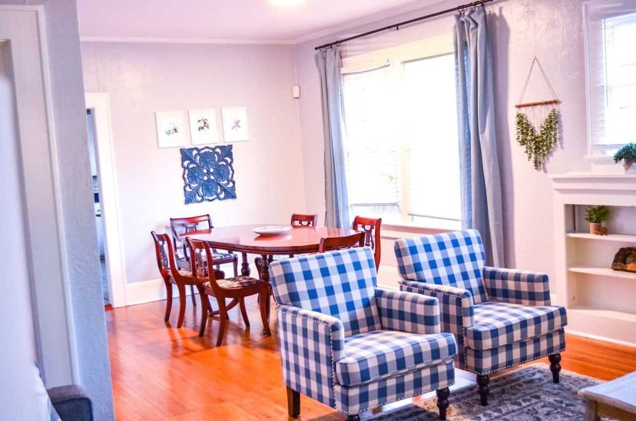 182 Williams St #1043570P - Photo 3 of 50