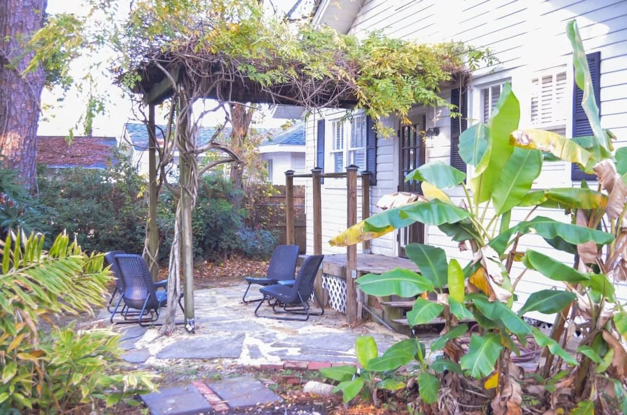 182 Williams St #1043570P - Photo 6 of 50