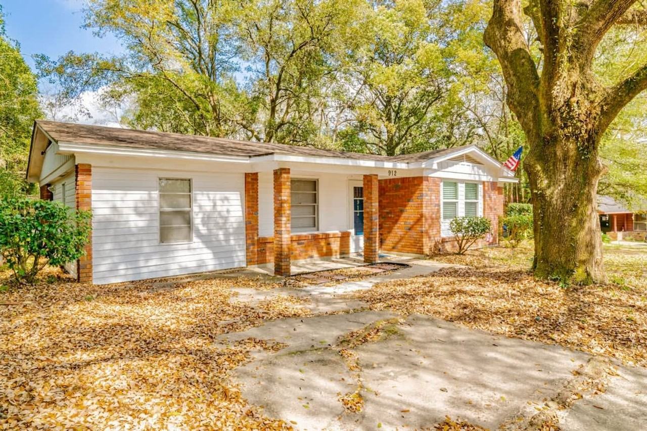 912 Wendover Rd #1043703P - Photo 5 of 50