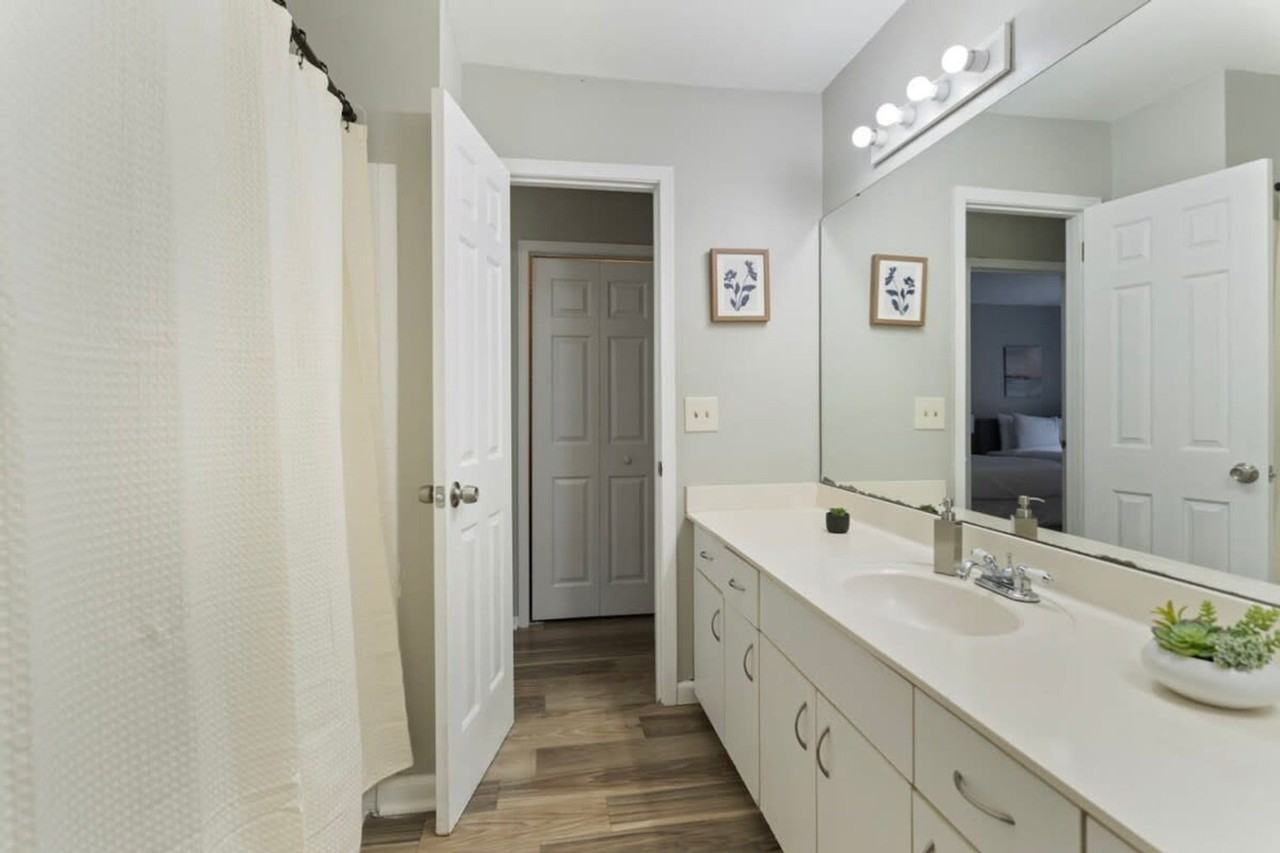 5635 Red Barn Rd #1043848P - Photo 5 of 50