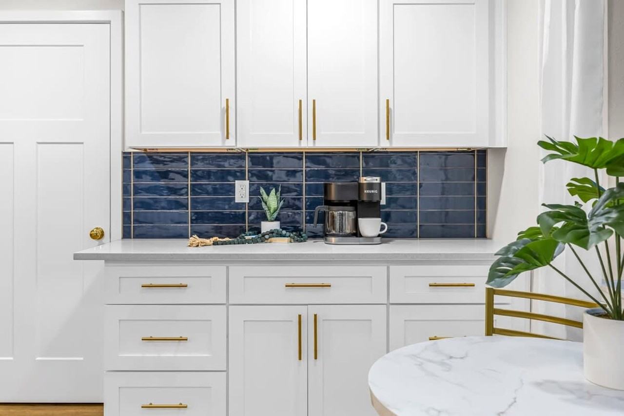 427 Jefferson Ave #1044407P - Photo 7 of 34