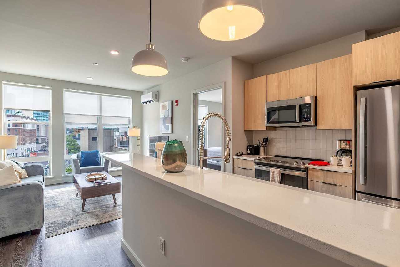 172 Greyrock Pl #1050378P - Photo 4 of 31