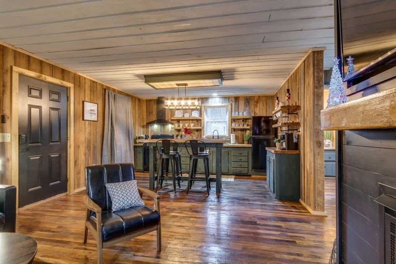 4557 Hooper Hwy #1051752P - Photo 3 of 49