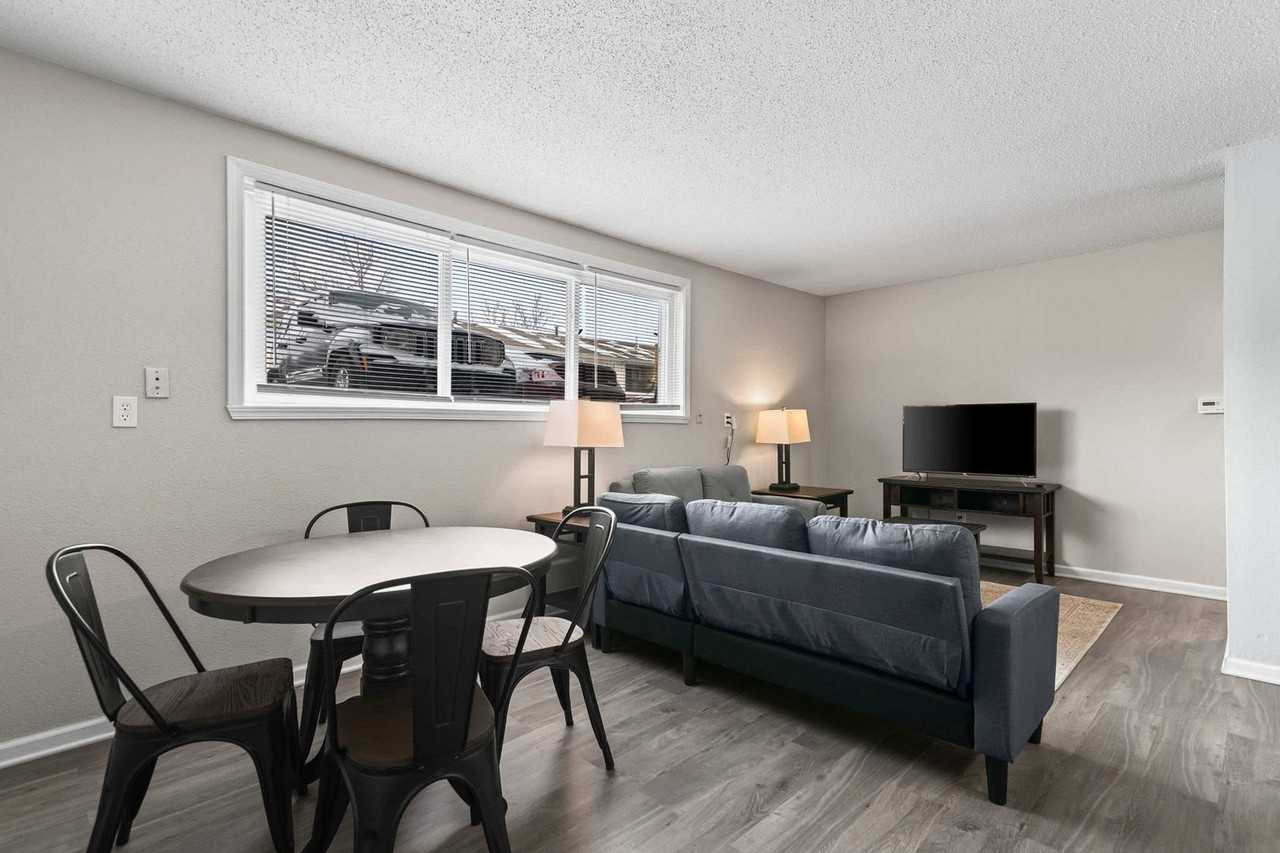 2309 Cherry Hills Dr #1055334P - Photo 2 of 12