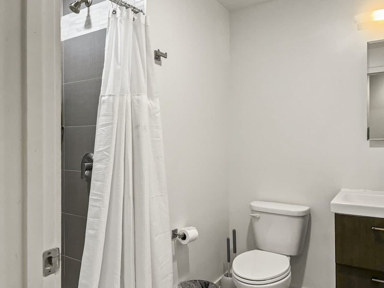 1141 N 4th St #1055792P - Photo 7 of 24