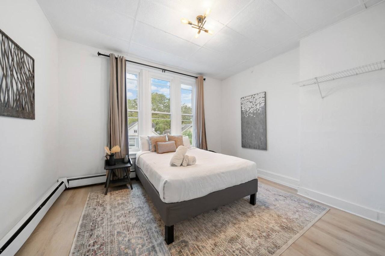 242 Mccormick Pl #1056118P - Photo 5 of 18