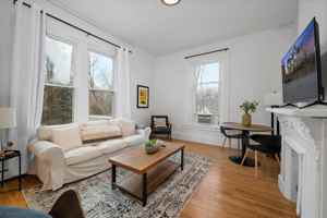 featured image of 242 Mccormick Pl