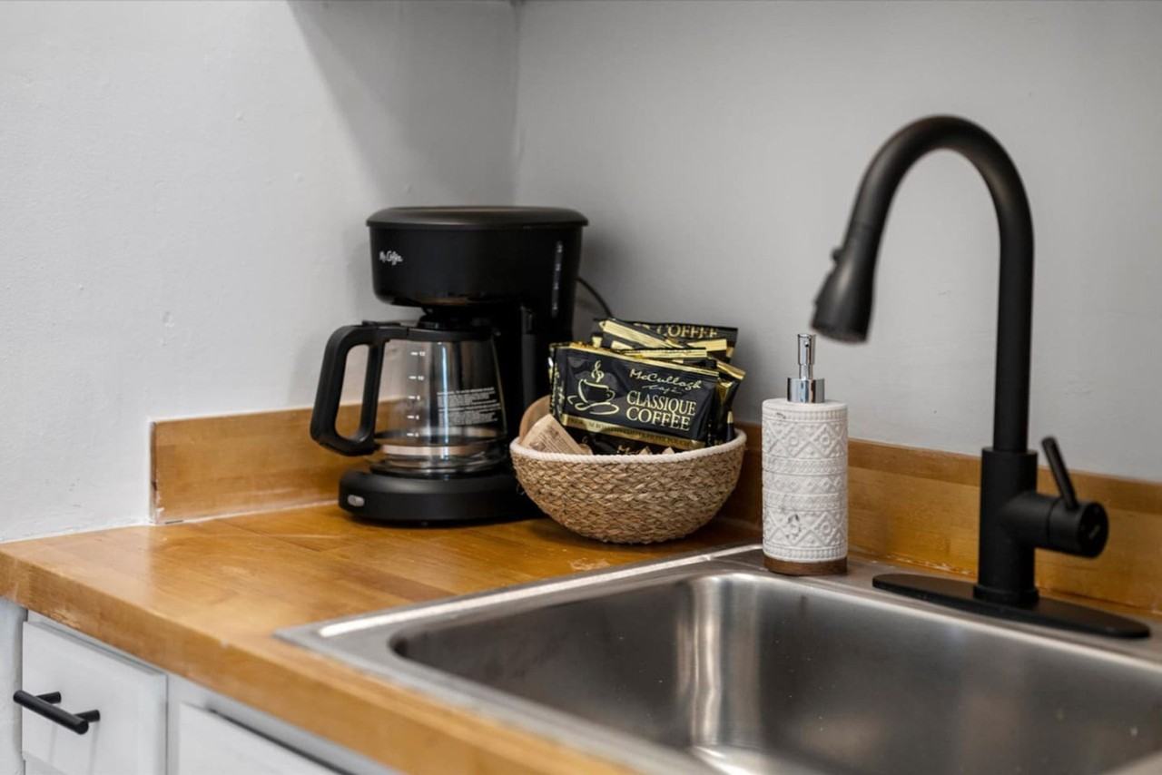 242 Mccormick Pl #1056125P - Photo 3 of 11