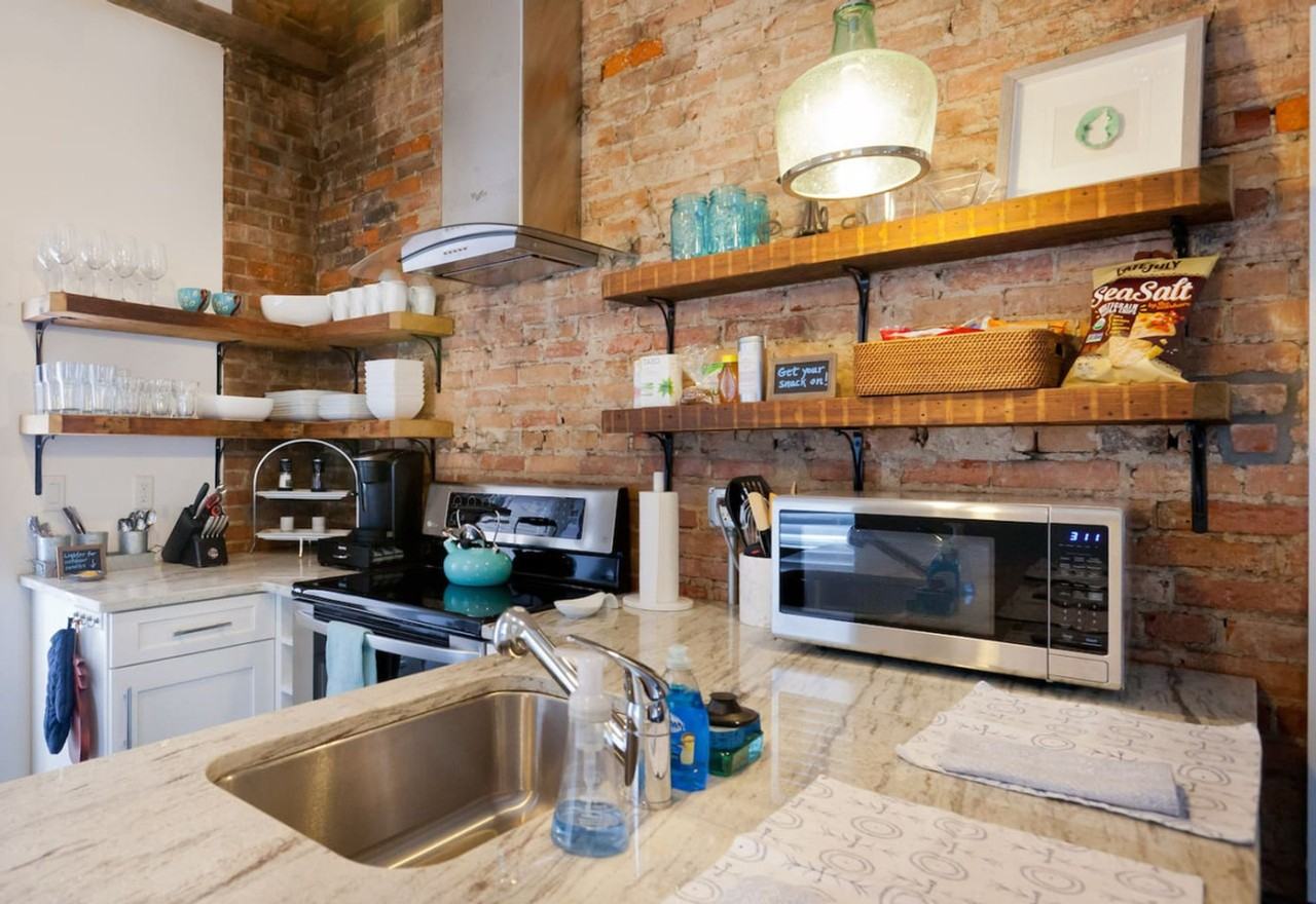 202 Magnolia St #1056139P - Photo 6 of 14