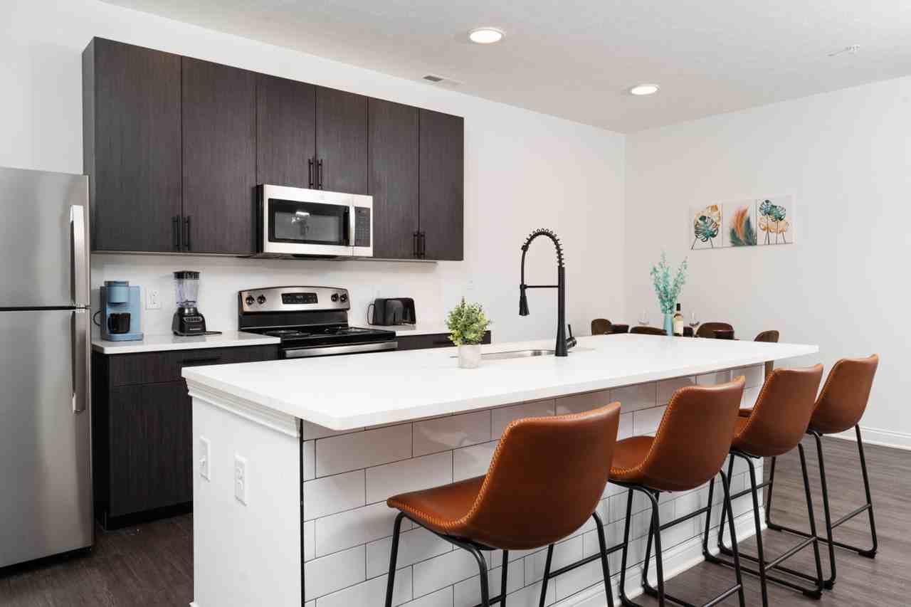 5861 Royal Ln #1058528P - Photo 7 of 39