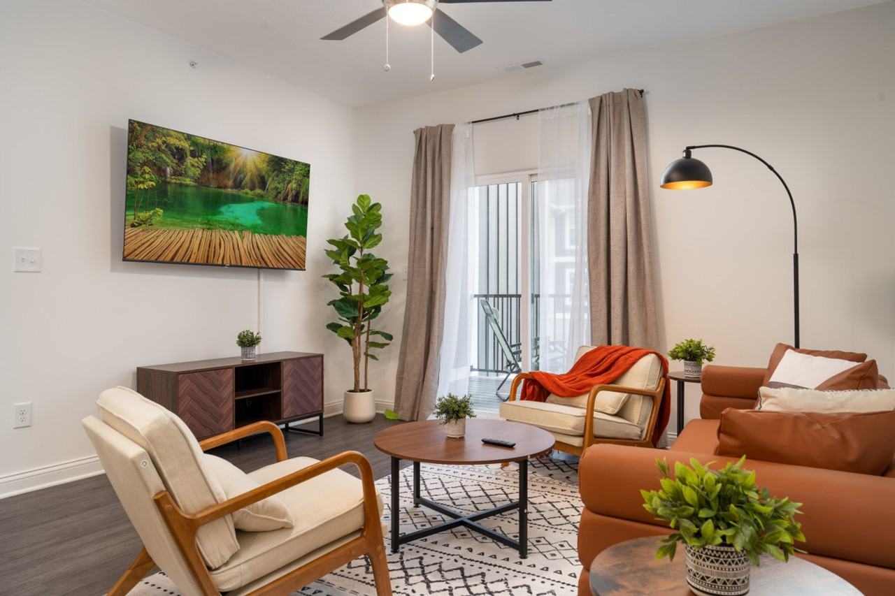 5861 Royal Ln #1058526P - Photo 3 of 31