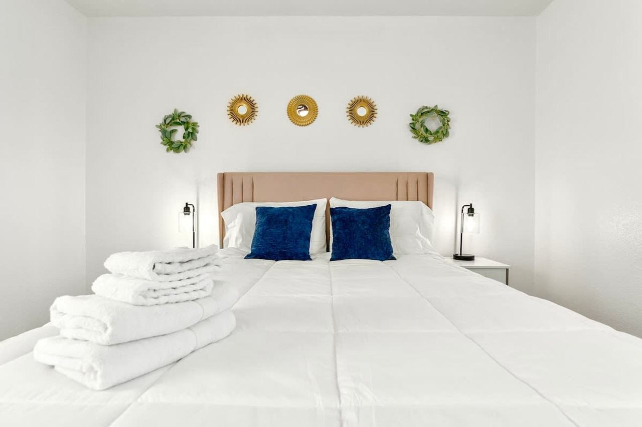 3313 Chisholm Trl #1060779P - Photo 5 of 30