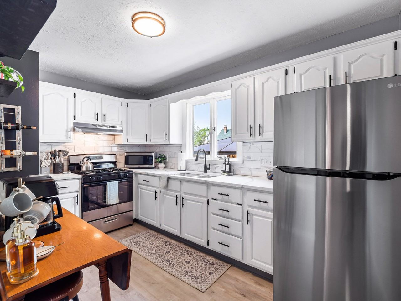 1906 Leavitt Rd #1061070P - Photo 2 of 46