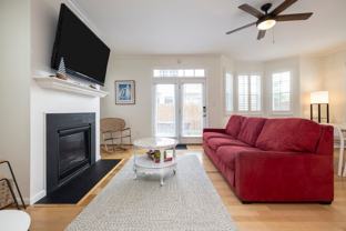318 26th St - Photo 1 of 1
