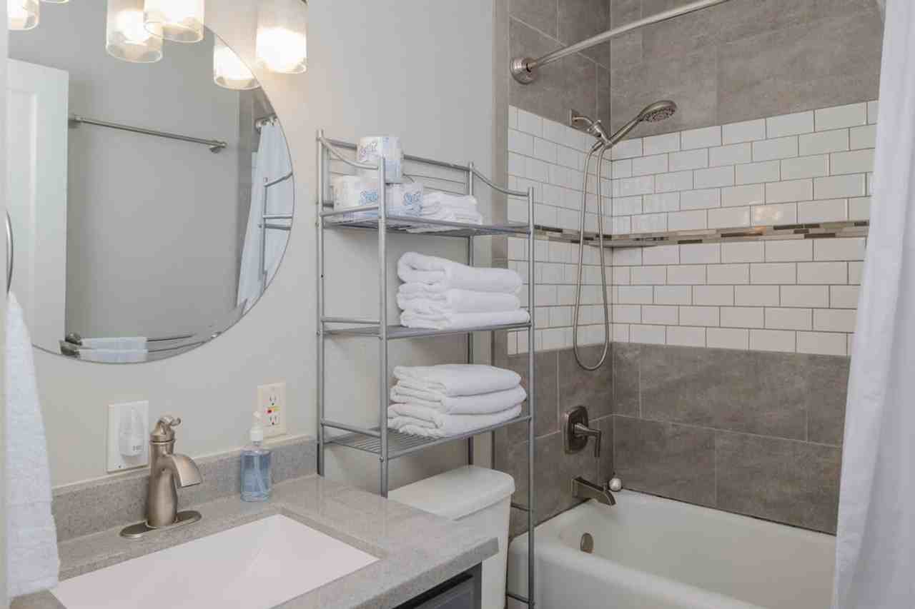 432 W Seymour St #1061612P - Photo 7 of 15