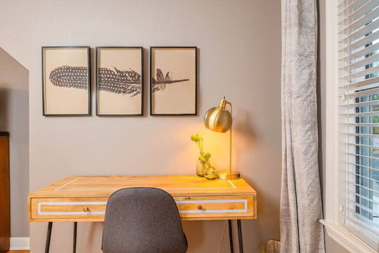 1237 S Outagamie St #1061637P - Photo 7 of 16