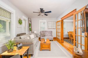 featured image of 609 S State St