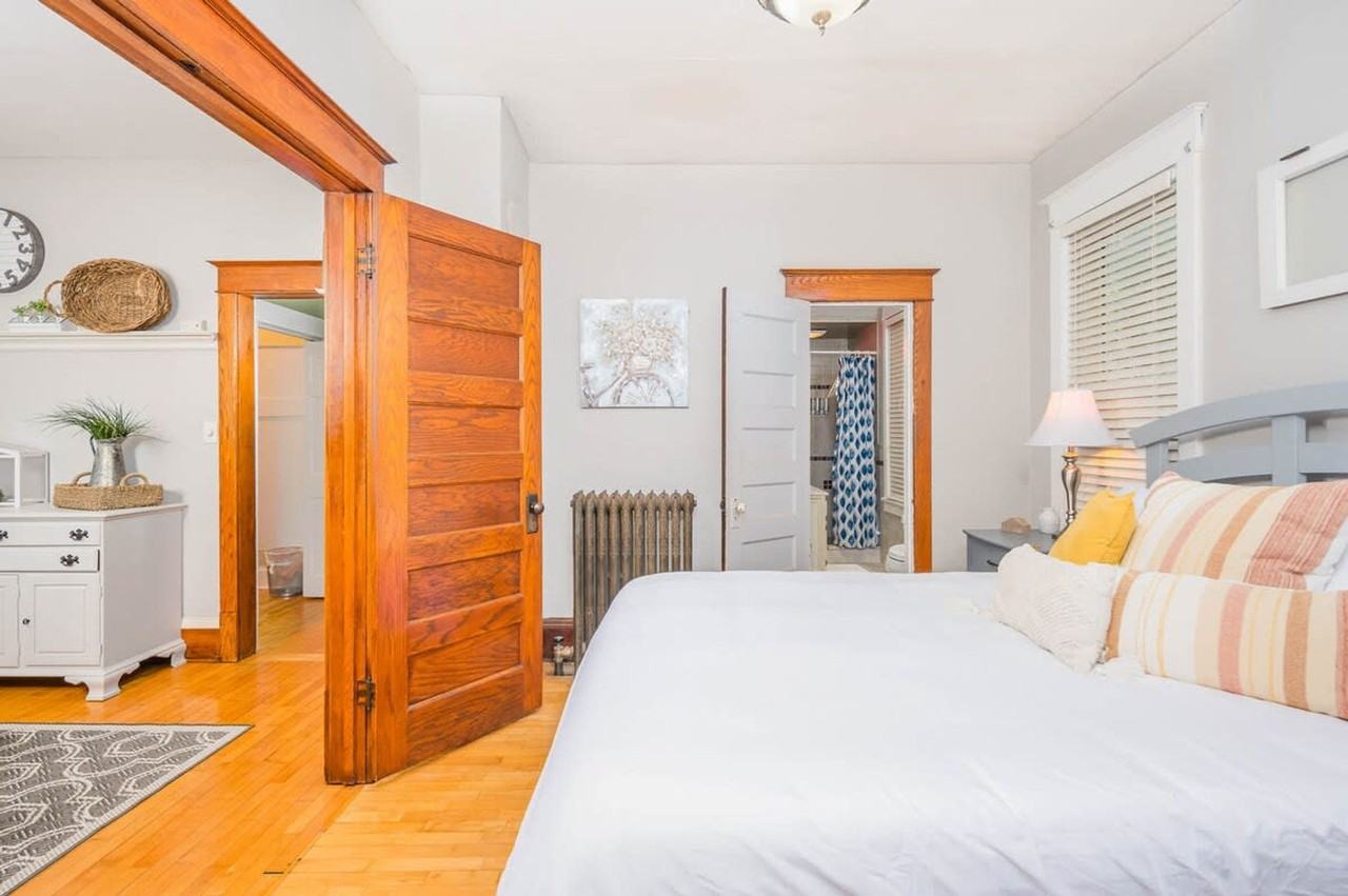 609 S State St #1061651P - Photo 6 of 14