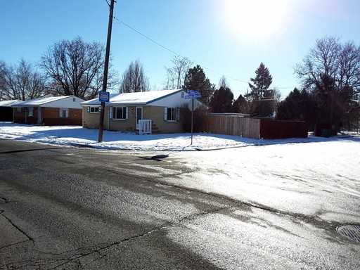 7690 Barbara Ann Dr - Photo 2 of 14