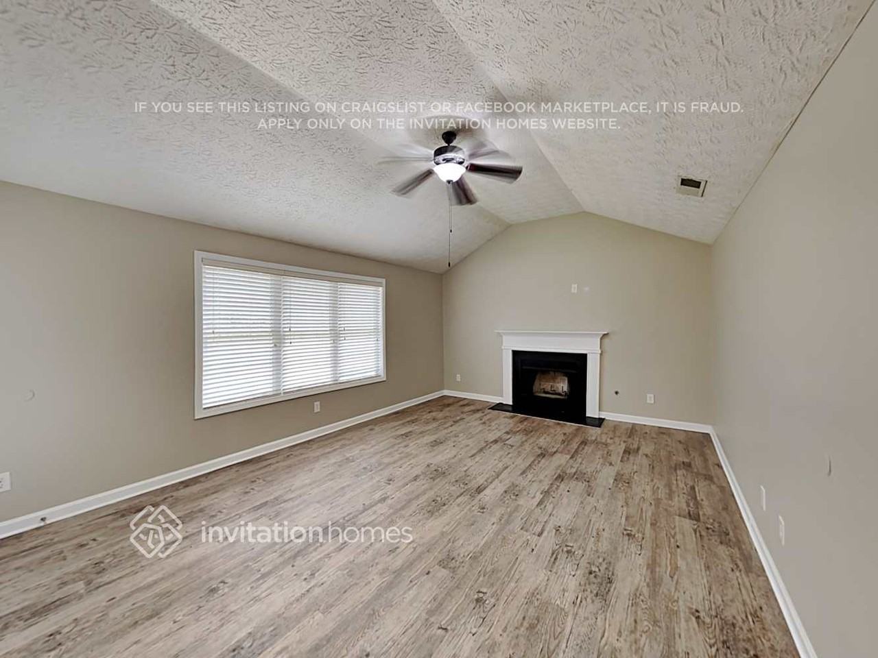 2826 Overlake Run - Photo 5 of 19