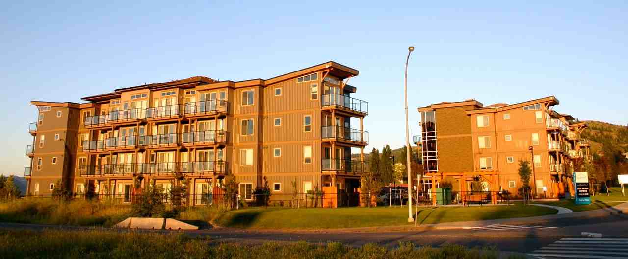 1415 Summit Drive #A411 - Photo 6 of 8