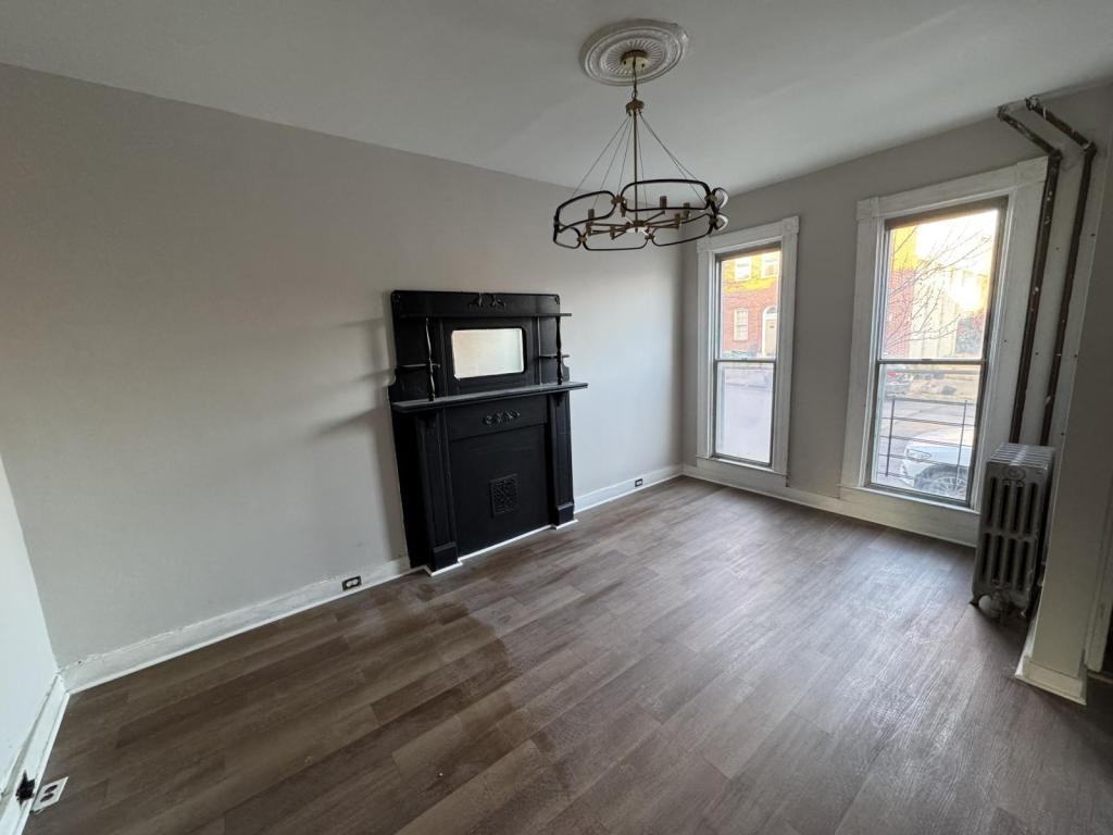 320 N Carrollton Ave - Photo 3 of 15