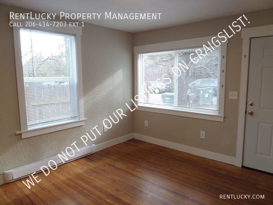 2114 Ne 85th St - Photo 3 of 19