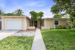 842 Southwest 68th Avenue - Photo 1 of 1