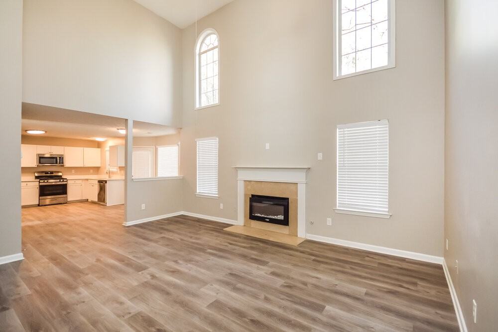 5621 Winchester Pl - Photo 4 of 17
