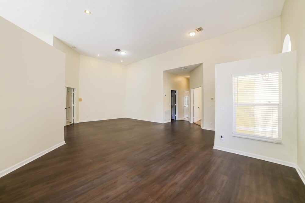 7770 Highlands Cir - Photo 6 of 16